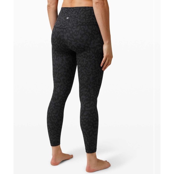 Lululemon Align Pant II 25"
Formation Camo Deep Coal Multi / Black - Picture 2 of 10